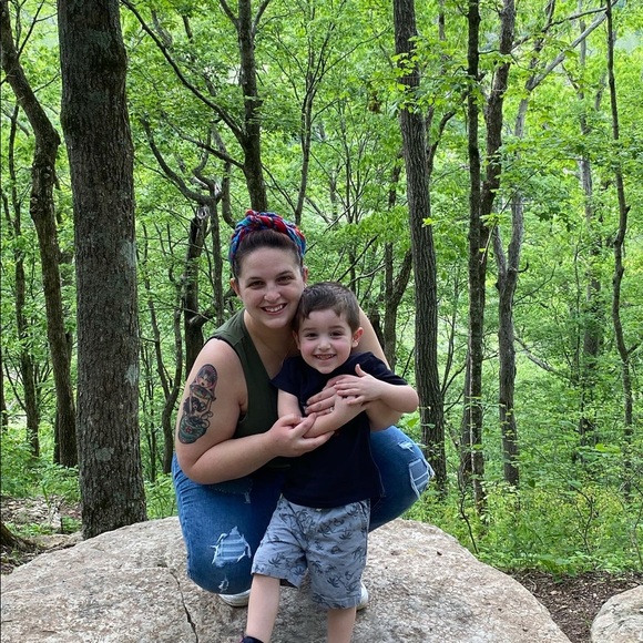 Meet your Posher, Christine - Picture 3 of 4